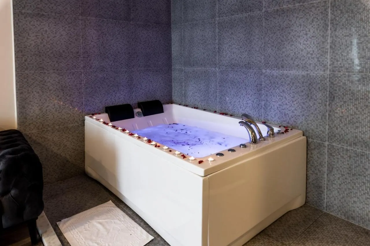 Arena Luxury Suites Hotel Istanbul